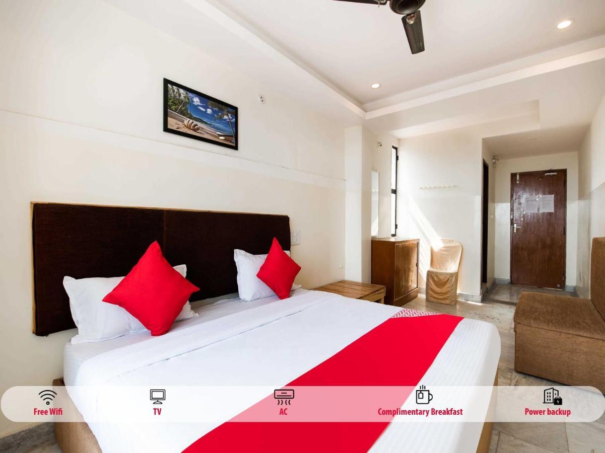 OYO 69511 Hotel Sea E Pearl Visakhapatnam Exterior foto